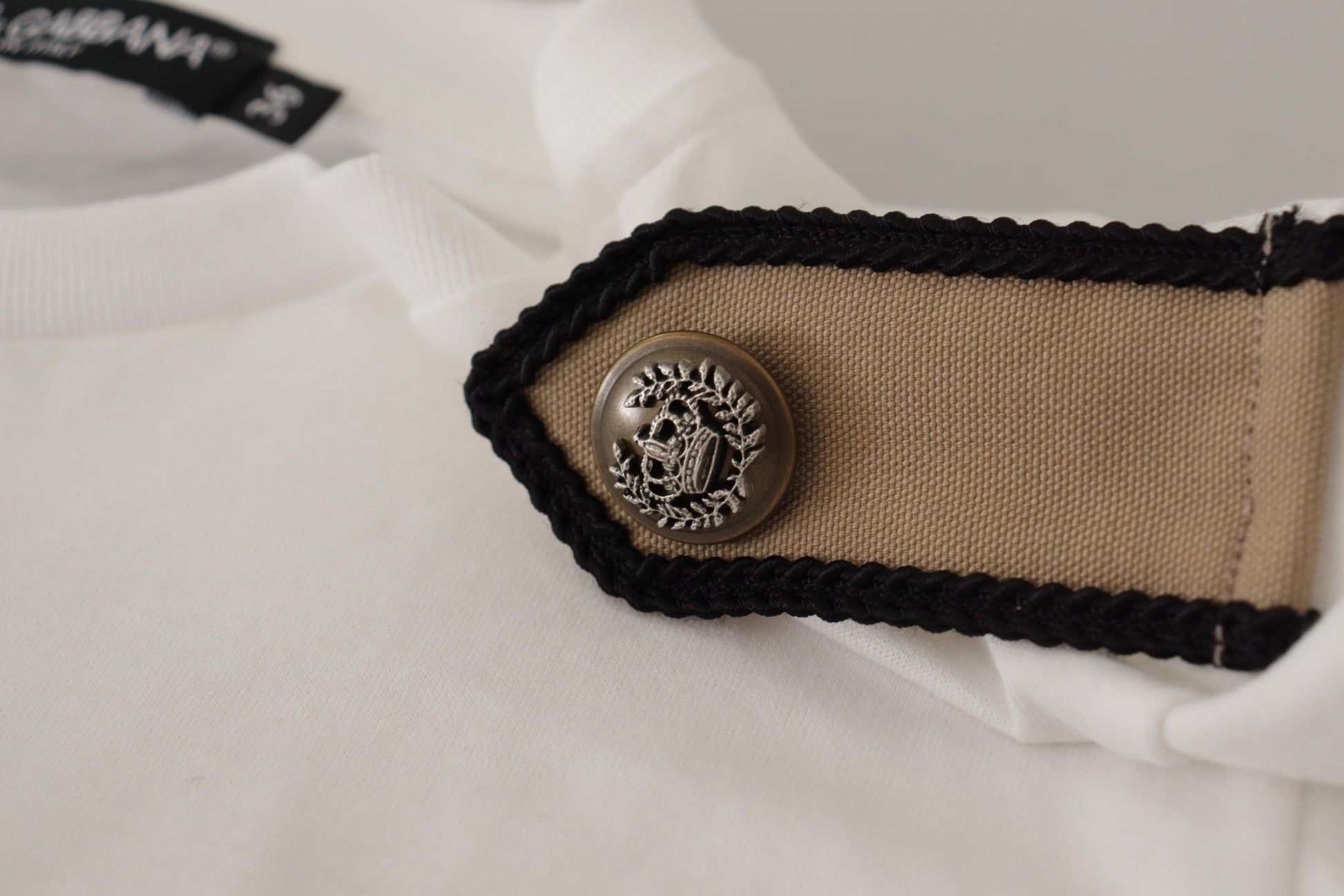 Dolce & Gabbana White Black Roses Crewneck Cotton  T-shirt - Whispers Of Wisdom Clothing