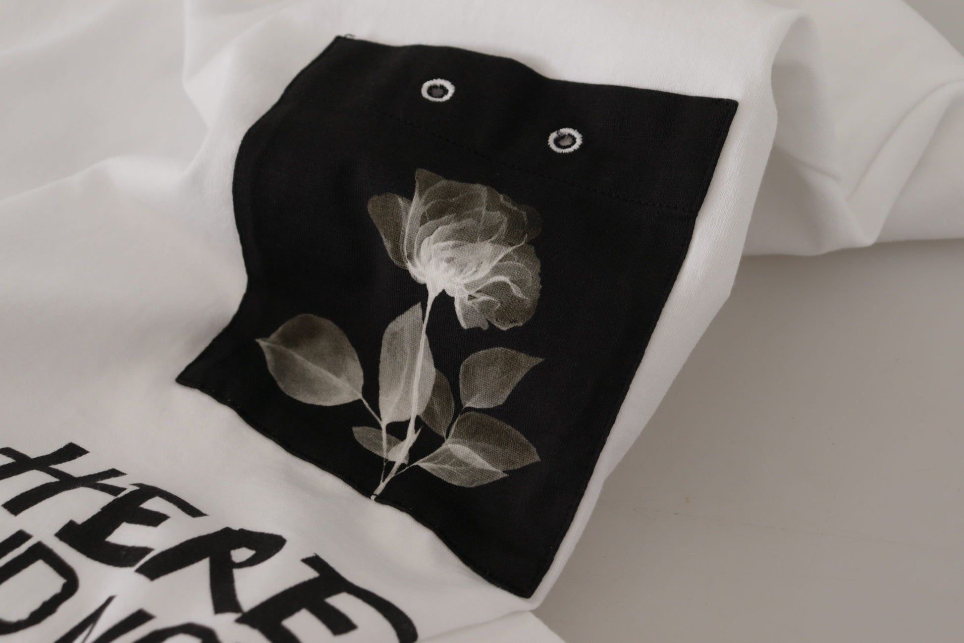 Dolce & Gabbana White Slogan Print Round Neck Cotton  T-shirt - Whispers Of Wisdom Clothing