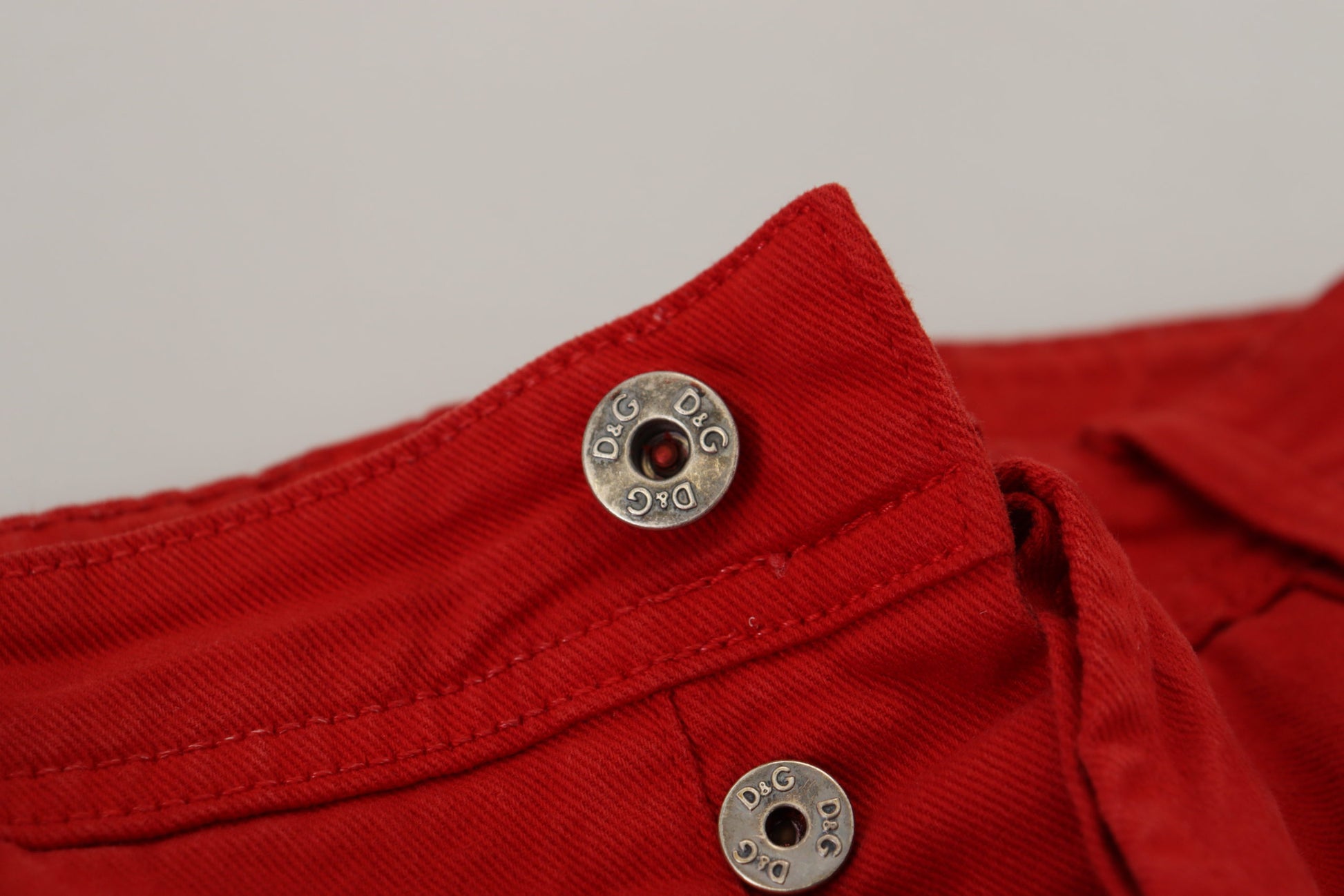 Dolce & Gabbana Red Cotton Straight Fit Men Denim Jeans - Whispers Of Wisdom Clothing