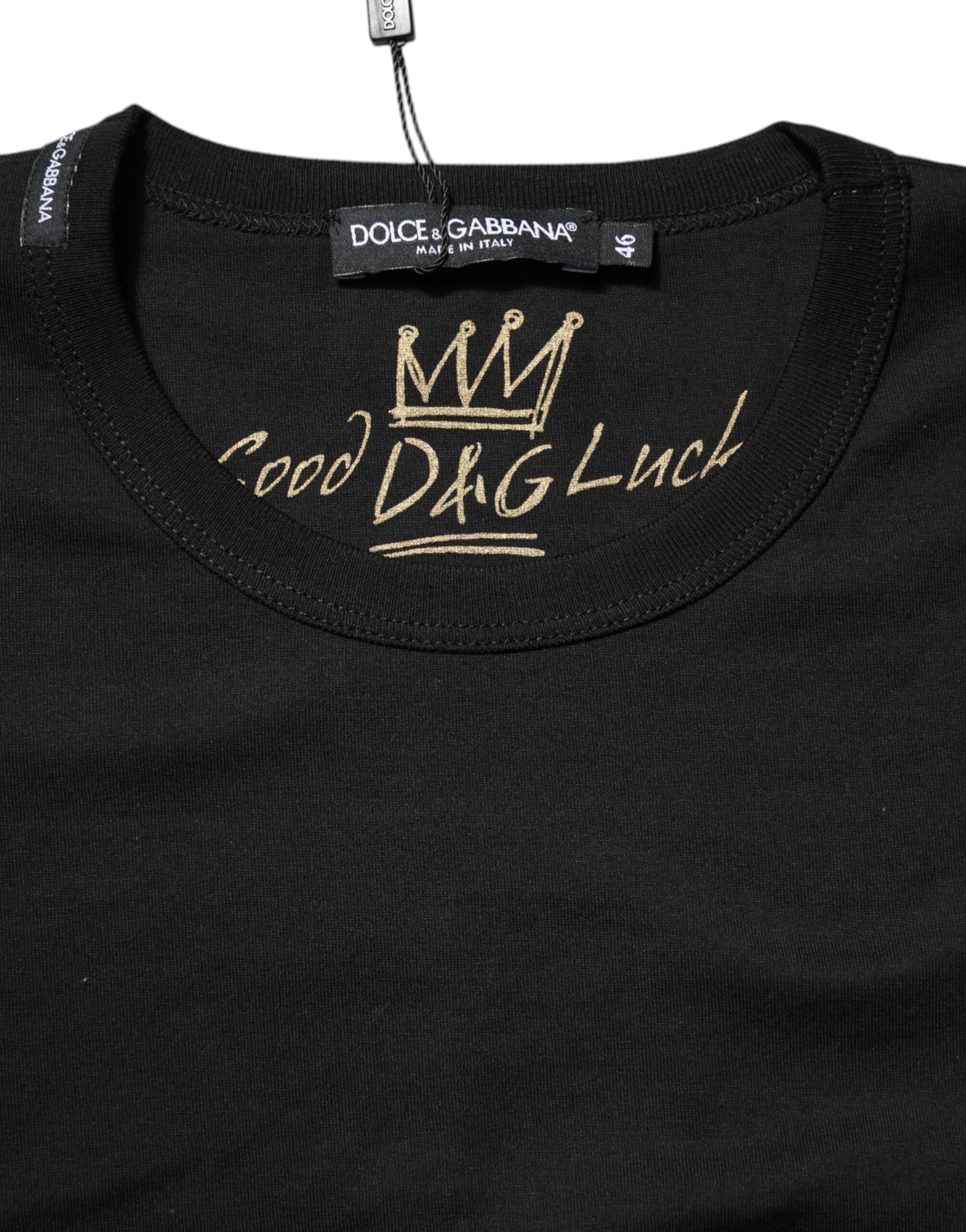 تي شيرت Dolce &amp; Gabbana أسود من القطن برقبة دائرية وشعار Goodluck